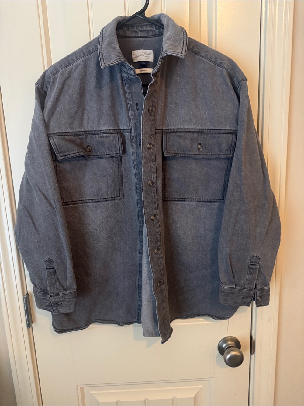 Universal Thread Faded Blue Button-Front Overshirt